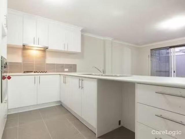 House for rent in Kwinana Town Centre, Western Australia