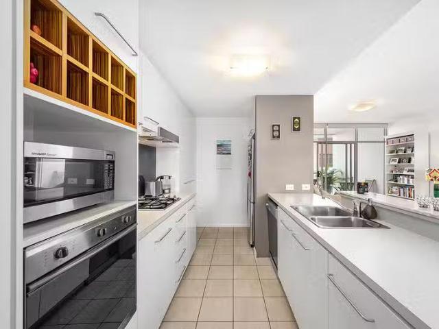 House for rent in Cloverdale, Western Australia