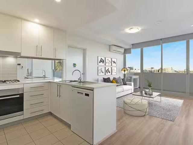 Apartment for rent in Wollongong West, New South Wales