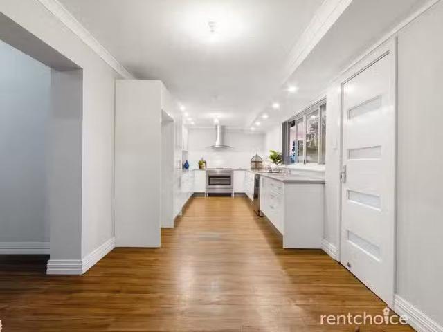 House for rent in Cloverdale, Western Australia