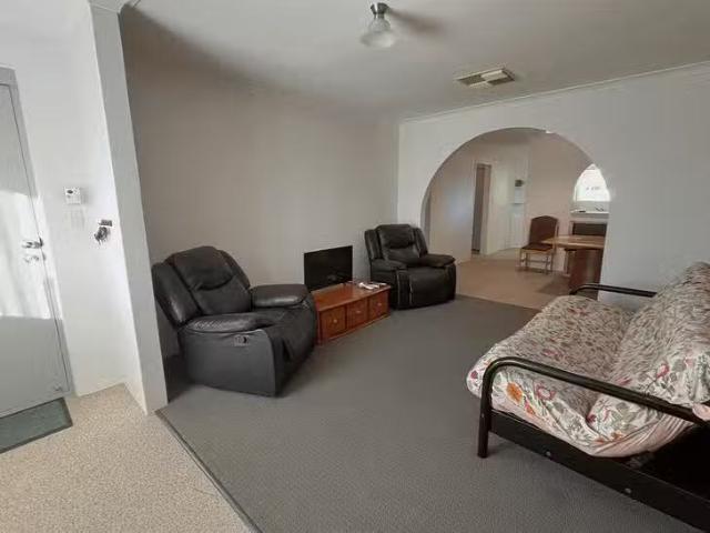 Apartment for rent in Woden, Australian Capital Territory
