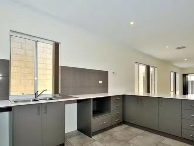 House for rent in Aveley, Western Australia