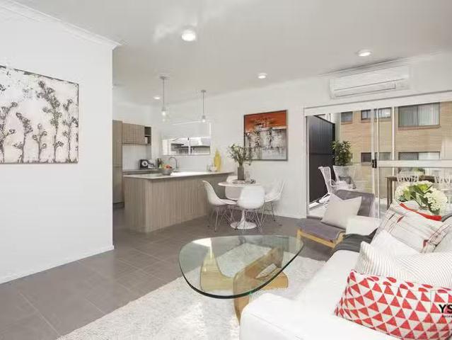 Apartment for rent in Toombul, Queensland