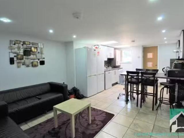 House for rent in Toddington, Bedfordshire
