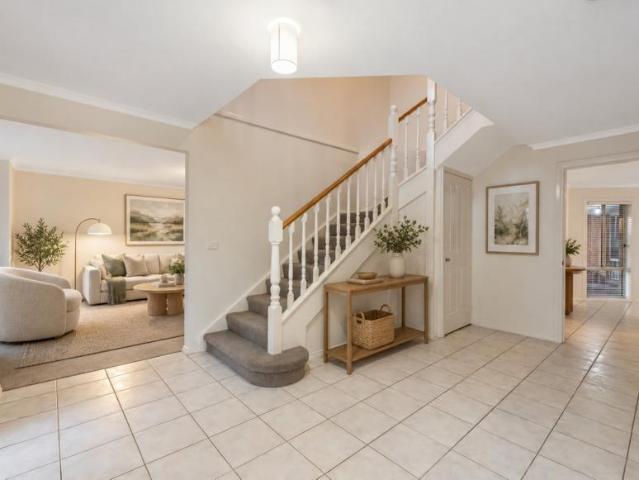House for sale in Aspendale Gardens, Melbourne