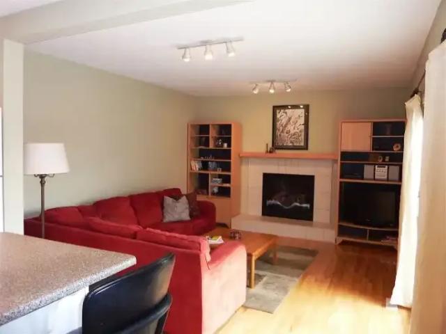 House for rent in Wedgewood, Alberta