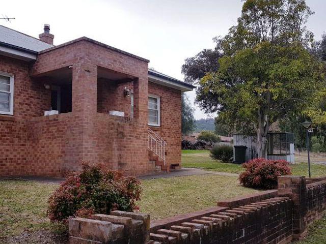House for sale in North Tamworth, New South Wales