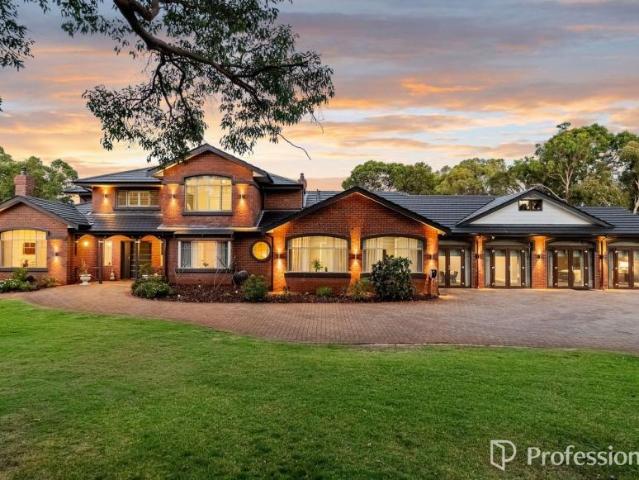 House for sale in The Vines, City of Swan