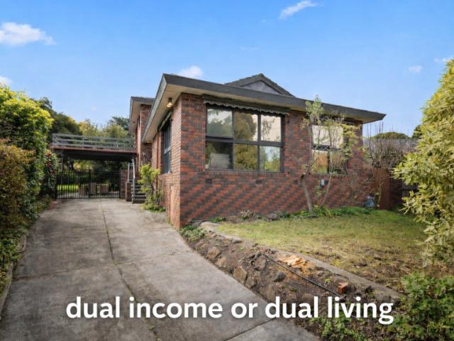 House for rent in Vermont South, Melbourne