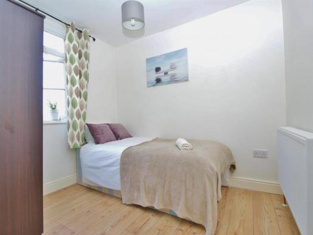 Room for rent in Shepherd's Bush, Greater London