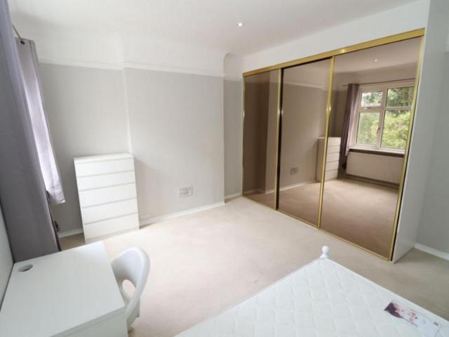 Room for rent in Herne Hill, Greater London