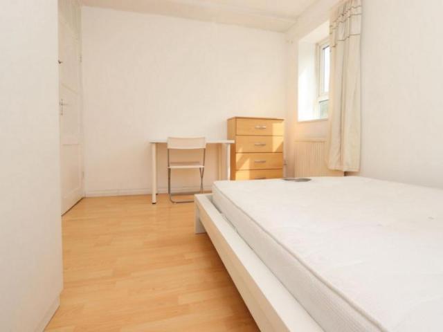 Room for rent in Bromley-by-Bow, Bow