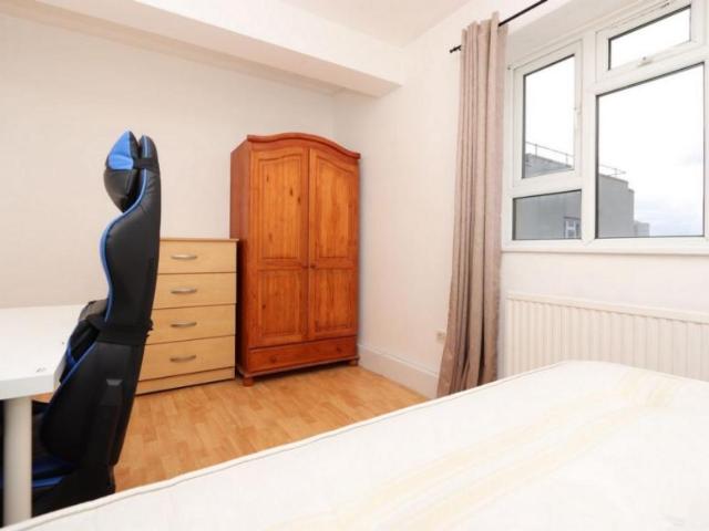 Room for rent in Bromley-by-Bow, Bow