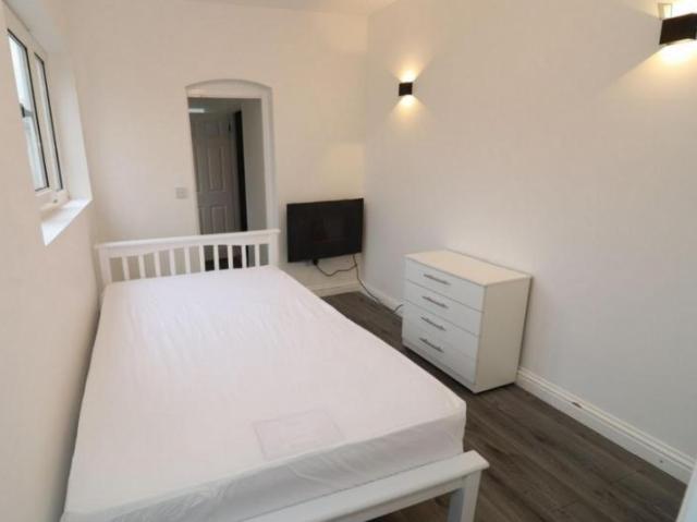 Room for rent in Streatham Hill, Greater London