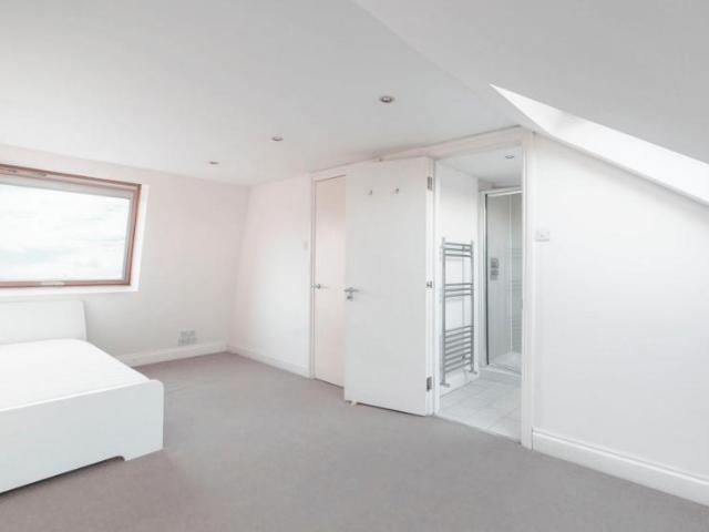 Room for rent in Fulham, Greater London