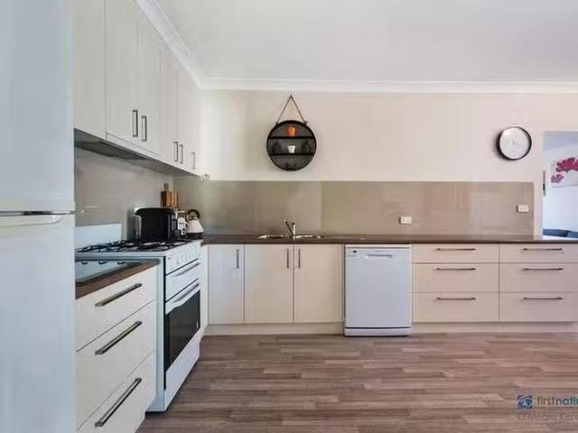House for rent in Yarrawonga, Victoria