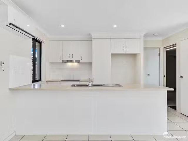 House for rent in Zilzie, Queensland
