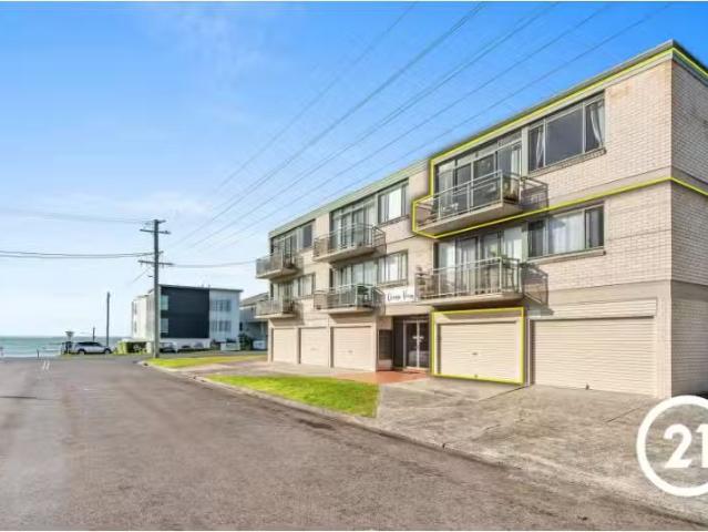 Apartment for rent in The Entrance, New South Wales