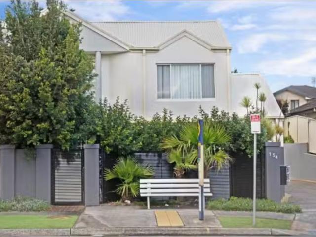 Condo for rent in Ettalong Beach, New South Wales