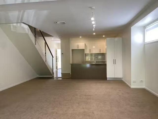 Condo for rent in Toombul, Queensland