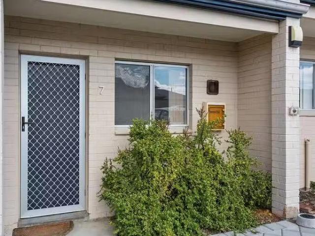 Apartment for rent in Queens Park, Western Australia