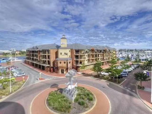 Apartment for rent in Parklands, Western Australia