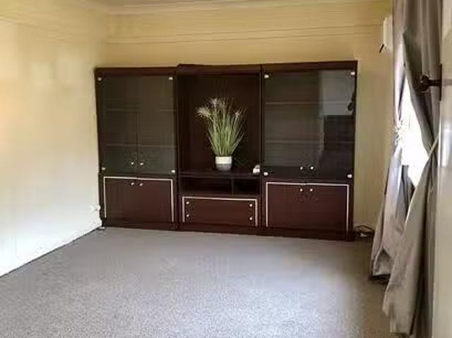 House for rent in Cockburn, Western Australia