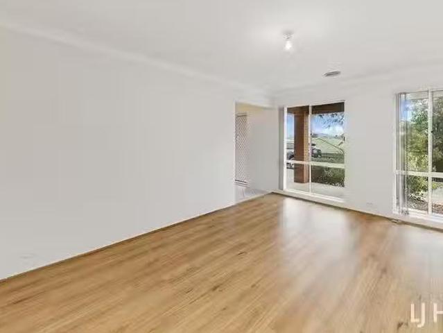 House for rent in Amaroo, Australian Capital Territory