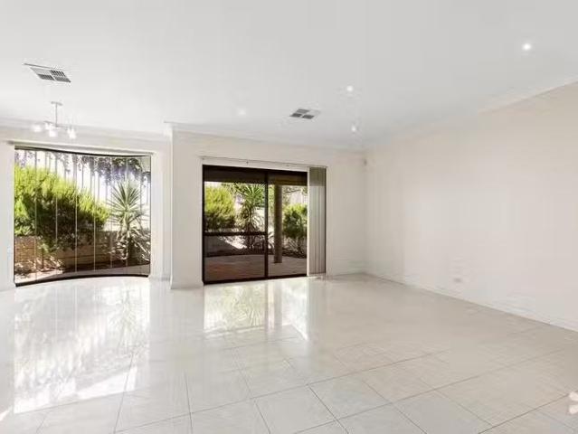 House for rent in Attadale, Western Australia