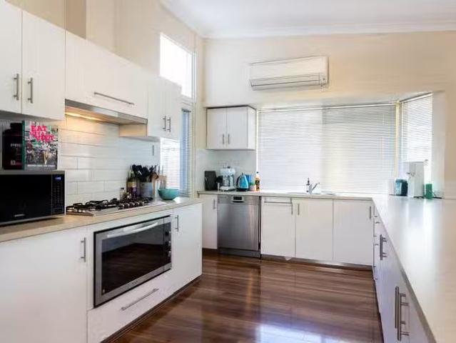 House for rent in Mount Hawthorn, Western Australia