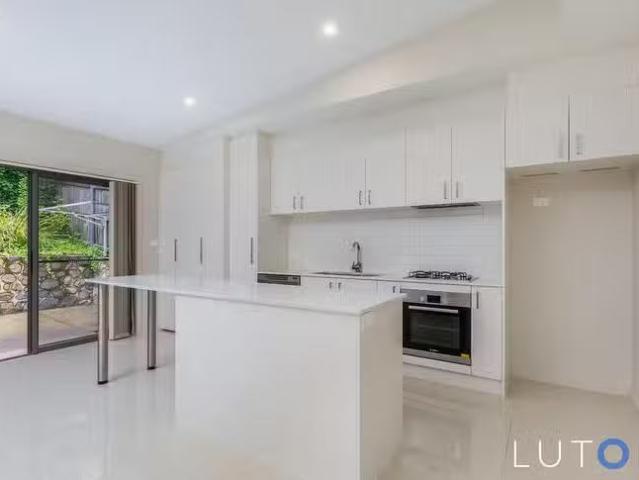 Apartment for rent in Toombul, Queensland