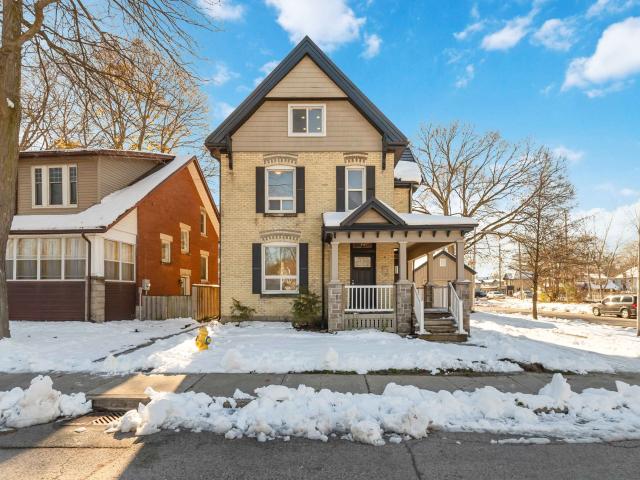 Apartment for rent in Arva, Ontario