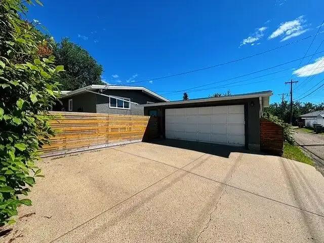 House for rent in Wedgewood, Alberta