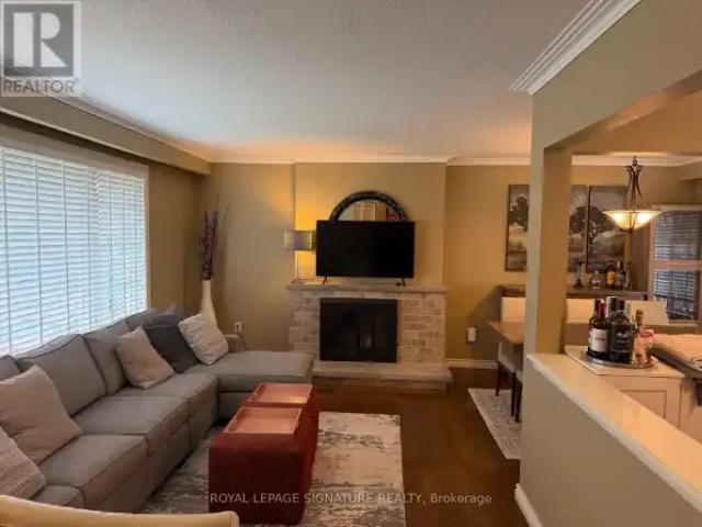 House for rent in Oakville, Golden Horseshoe