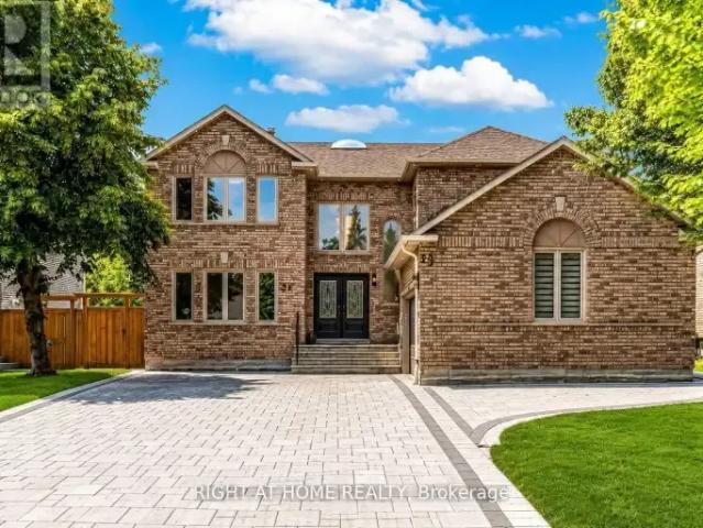 House for rent in Richmond Hill, Golden Horseshoe
