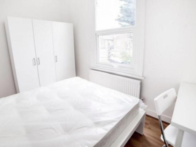 Room for rent in Noel Park, Greater London