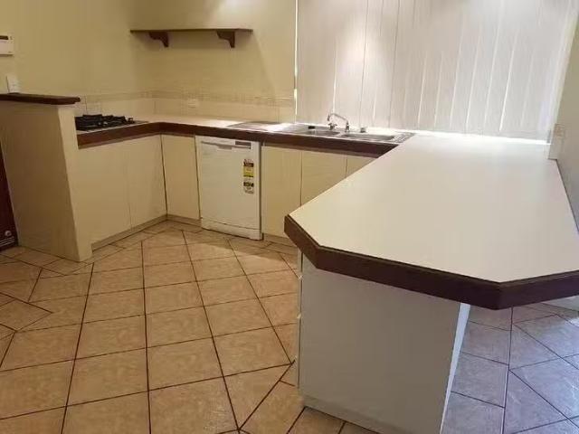 House for rent in Canning Vale, Western Australia