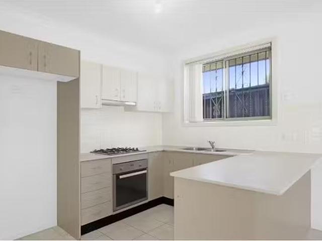 Apartment for rent in Fairfield Heights, New South Wales