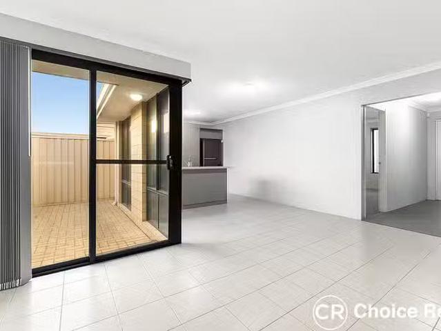 House for rent in Queens Park, Western Australia