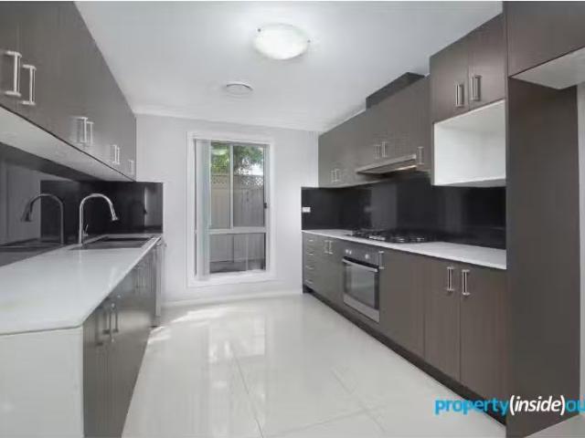 Condo for rent in Sydney, New South Wales