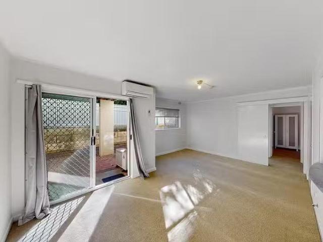 Apartment for rent in Orelia, Western Australia
