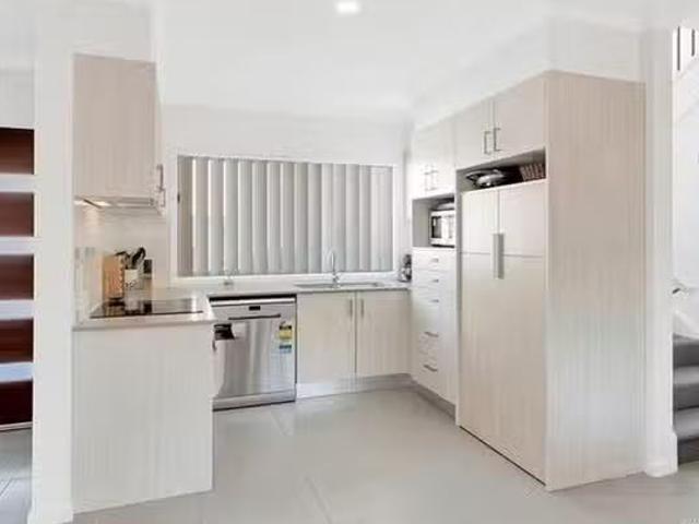 House for rent in Fernbrook, Queensland