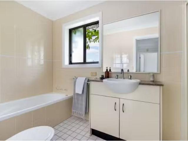 Condo for rent in Sydney, New South Wales