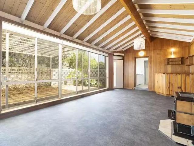 House for rent in Stirling, Western Australia