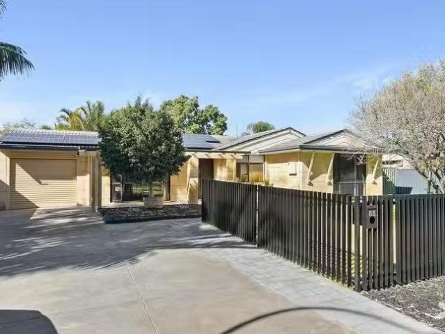 House for rent in Bibra Lake, Western Australia