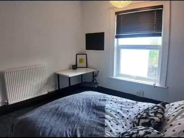 House for rent in Kedleston, East Midlands
