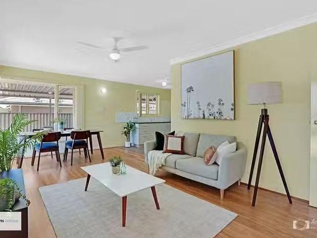 House for rent in Girrawheen, Western Australia