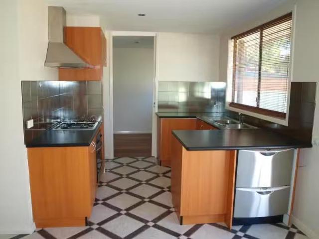 House for rent in Charnwood, Australian Capital Territory