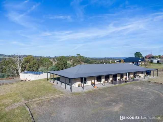House for rent in Hillwood, Tasmania