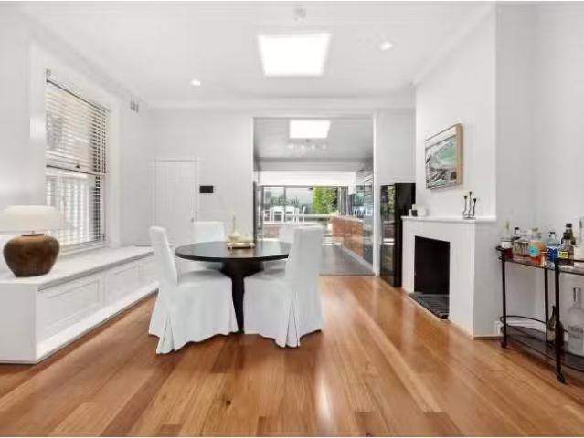 Condo for rent in Sydney, New South Wales